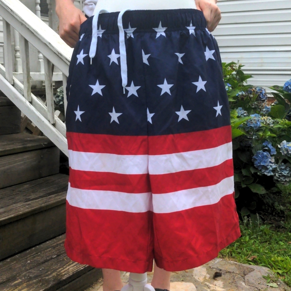 American Flag Mission Ridge Men's XL Swim Trunks